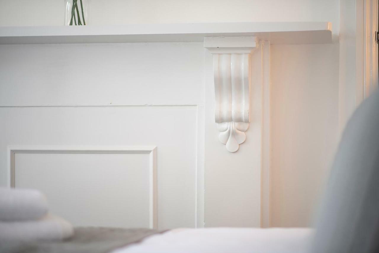 Flat A - Spacious Ground Floor, 1 Bedroom Apartment In Central Southsea, Portsmouth Buitenkant foto