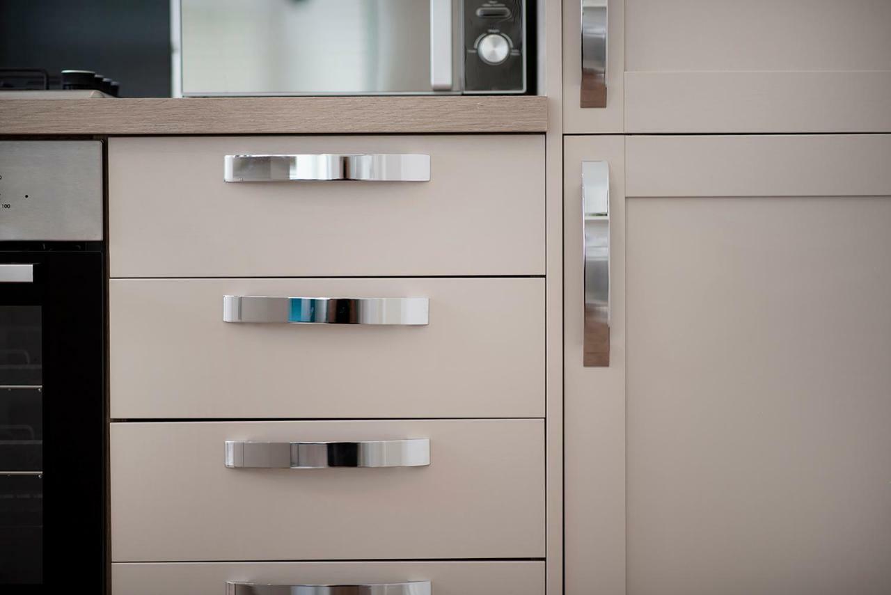 Flat A - Spacious Ground Floor, 1 Bedroom Apartment In Central Southsea, Portsmouth Buitenkant foto