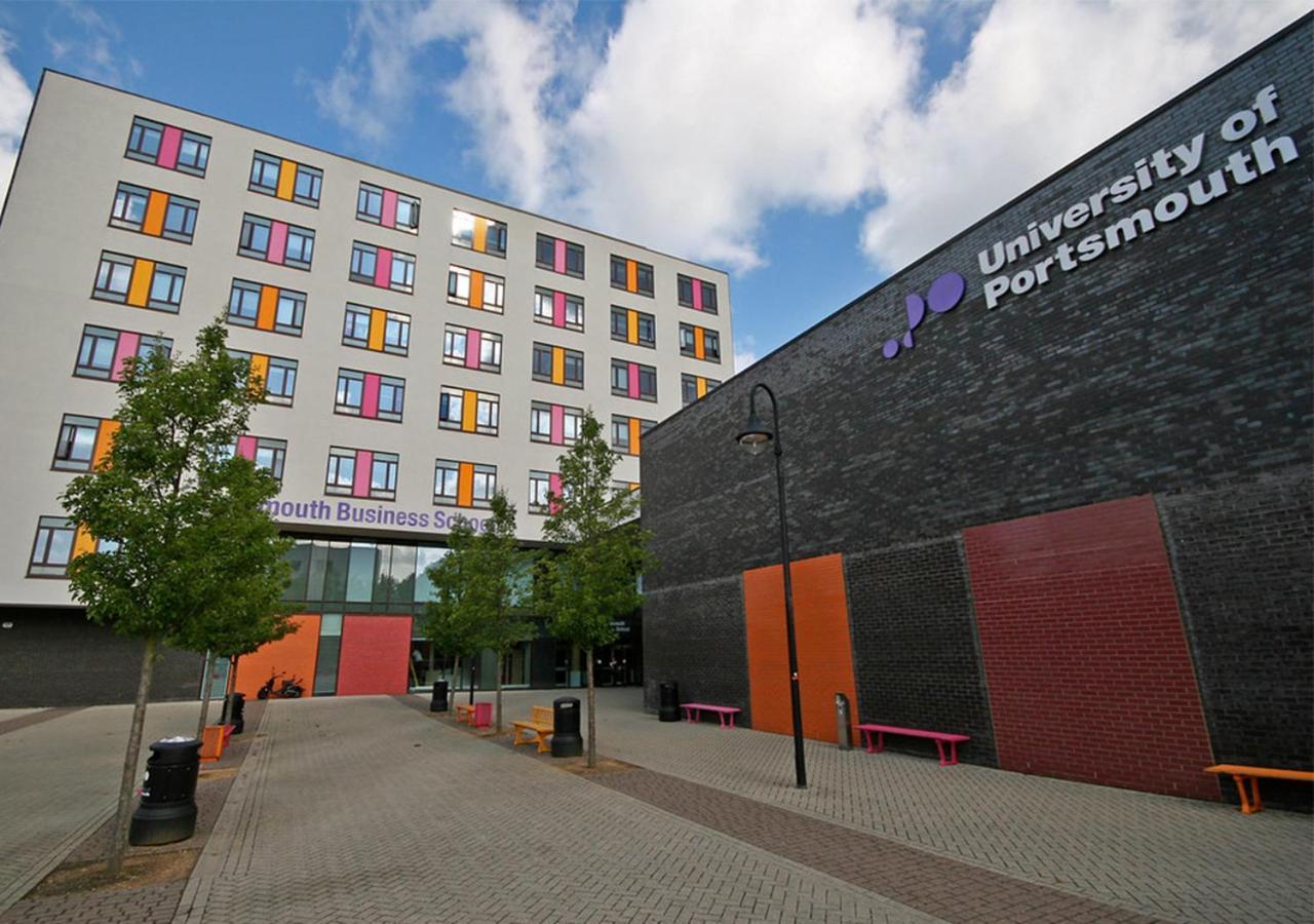 Flat A - Spacious Ground Floor, 1 Bedroom Apartment In Central Southsea, Portsmouth Buitenkant foto
